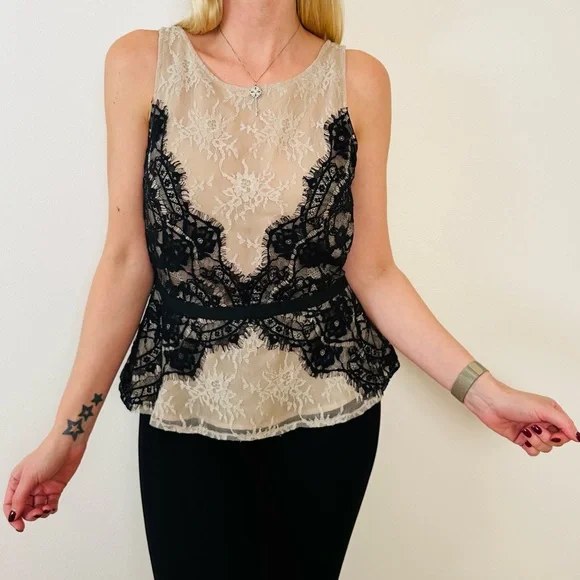 Ann Taylor LOFT Blouse Nude Eyelash Lace Ribbon Tie Peplum Tank Top - Picture 3 of 9